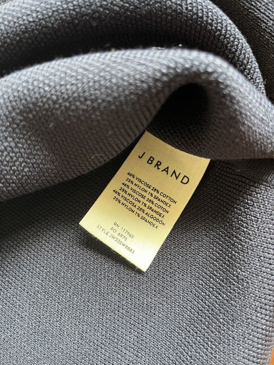 Maglioni & Felpe: J Brand Navy Pullover, size L. New condition! – Nuovo (secondo la descrizione) da Mies venduto da nic_yk5d 3