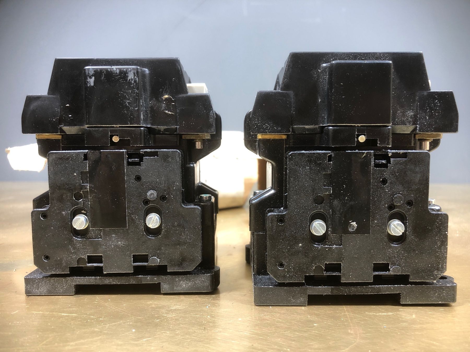 Siemens Schalter: 2x Schütz Contactor 3TC:  3TC44 17-0BP0 – Gebraucht aus Laufenburg von Sirluger 4