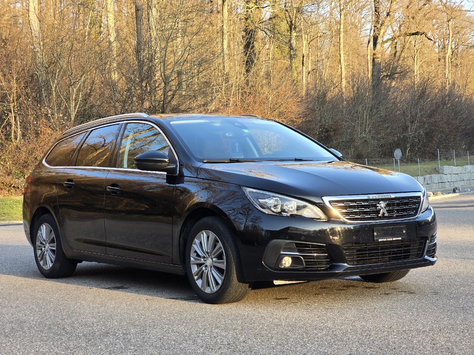 Peugeot Automobili: peugeot 308 1.2i stt – Usato da Winterthur venduto da AJ2323