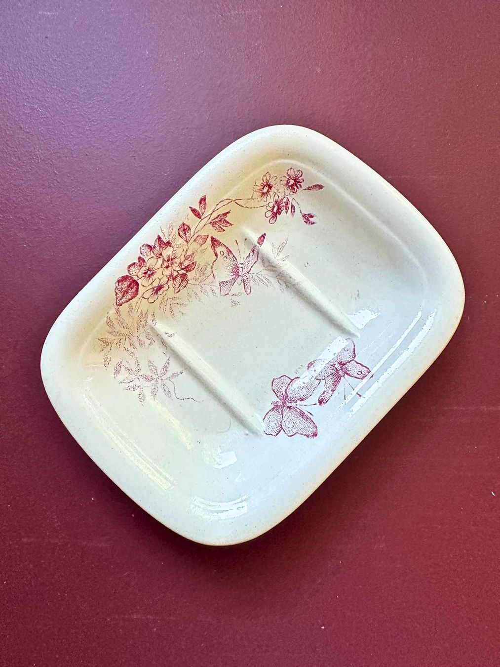 Portasapone: Charmant porte-savon en faïence – Usato da Pully venduto da Lili_Frei