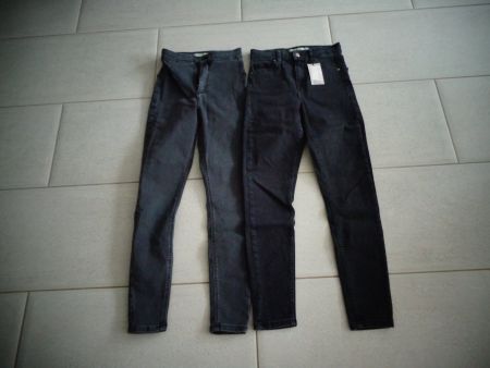 TOPSHOP 2xJEANS GR.W25/L30 NEUWERTIG