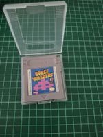 Game Boy cartridge Space Invaders with case