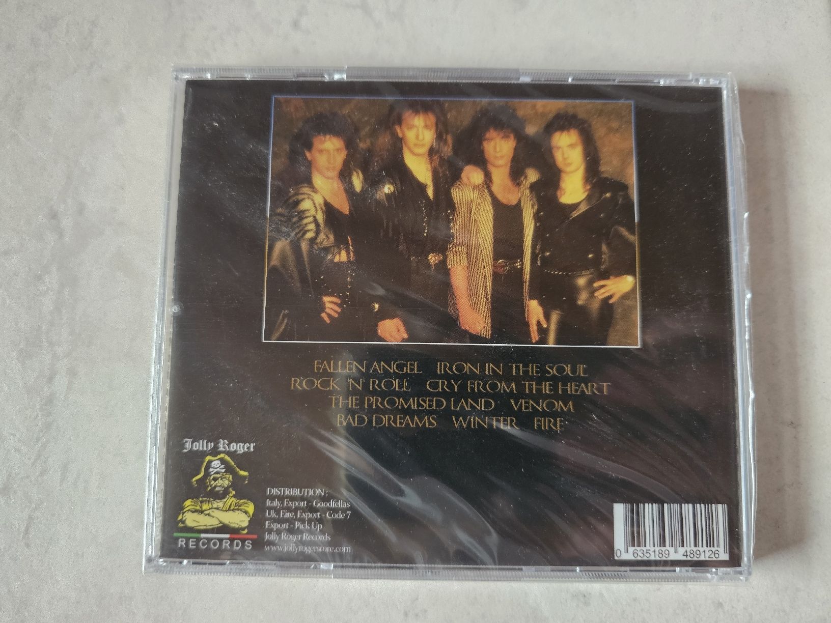 CDs: Crossbones  -  Crossbones  /  Fabrikneu – Neu und originalverpackt aus Schneisingen von backstore24 1