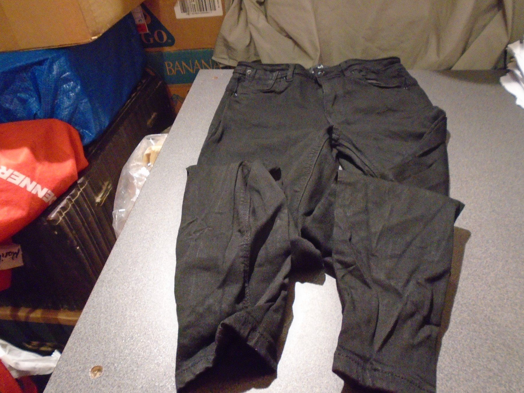 Only Hosen: Hose Grösse XS/30, Only, schwarz – Gebraucht aus Zürich von Motzkuh