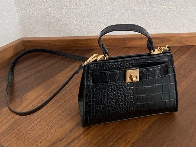 Mango Borse da donna: Schwarze Tasche von Mango – Usato da Buchs SG venduto da leo_7hcw