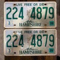  🇺🇸 2x Paar U.S. Autoschild, New Hampshire 224 4879 