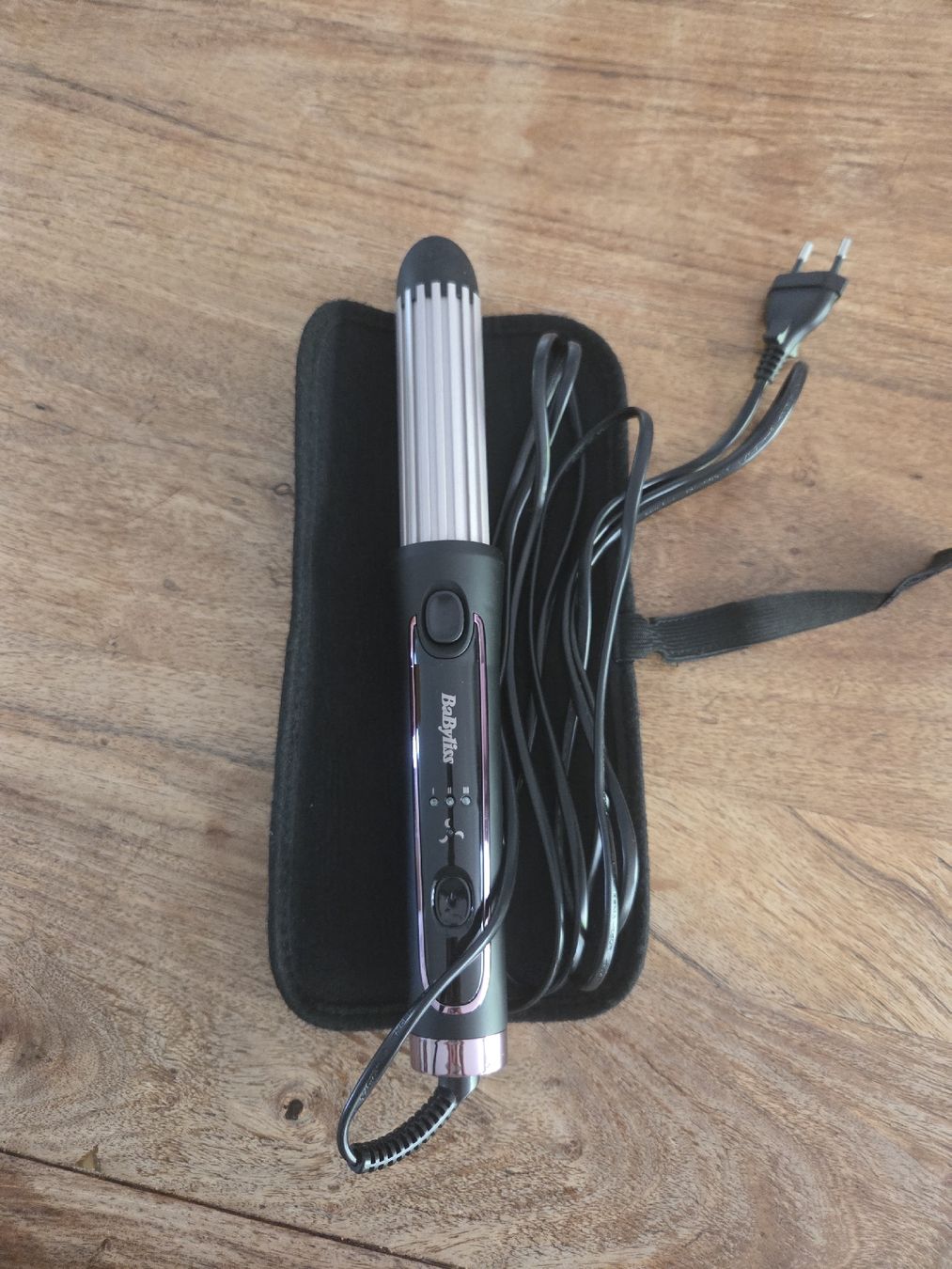 BaByliss Piastre & Arricciacapelli: BaByliss Glätteisen mit Schutzhülle – Nuovo (secondo la descrizione) da Dürrenäsch venduto da Fonsi_12 1