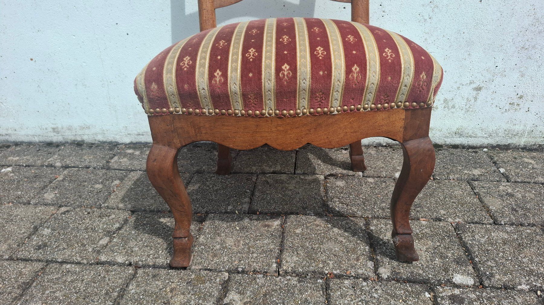 Sedie: Chaise ancienne rembourrée – Usato da Courgevaux venduto da Didier1011 2