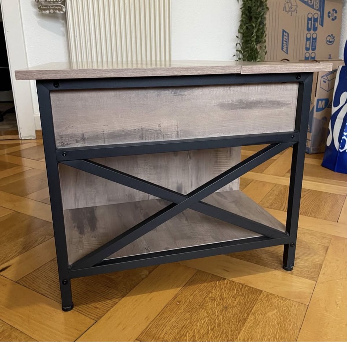 Tavoli: Table basse relevable style industriel – Usato da Fribourg venduto da mae_162 1