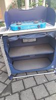 Camping Küchemöbel und 2-flammiger Campinggaz Kocher