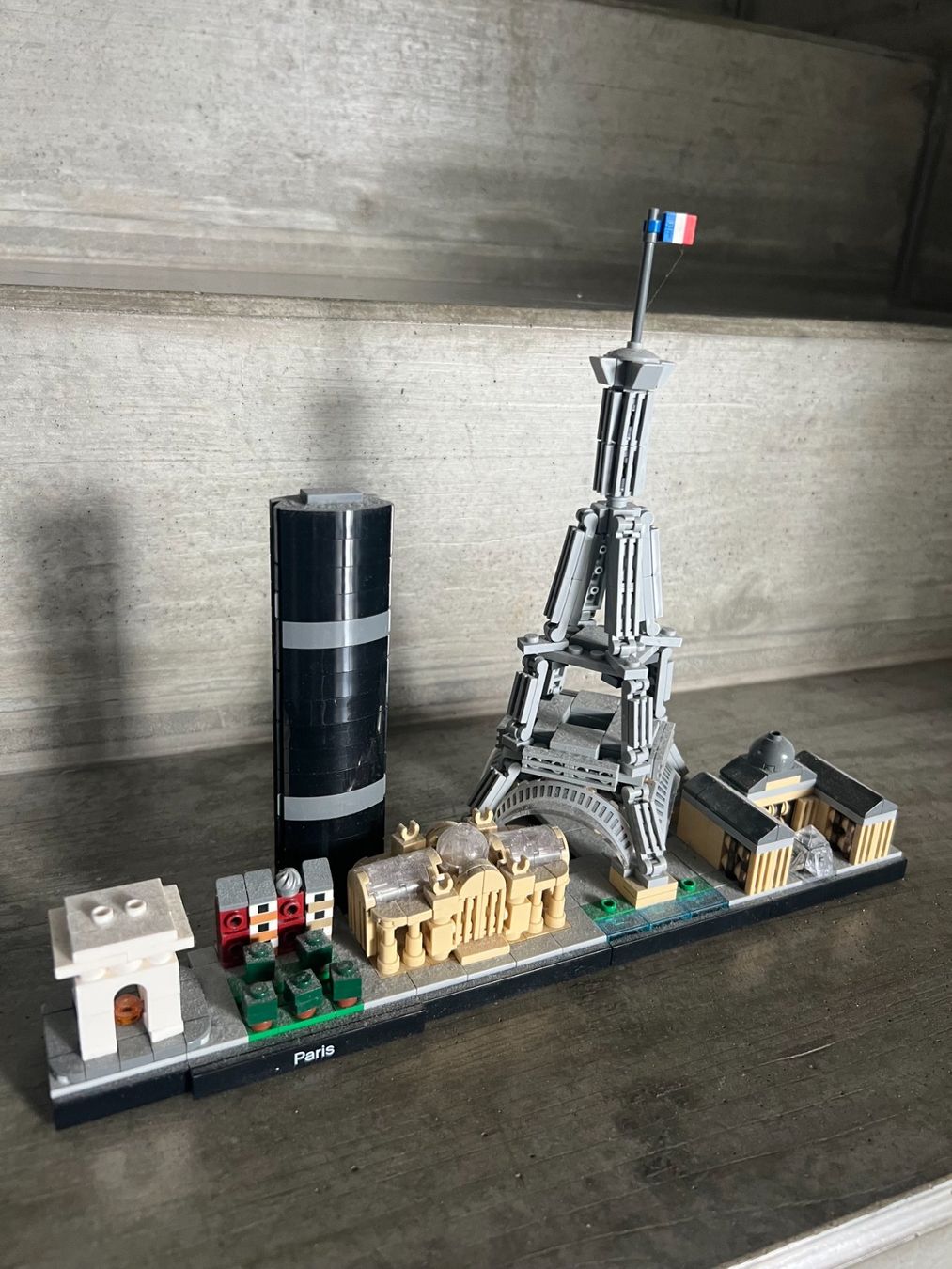 Lego Kit di costruzioni: LEGO Paris – Usato da St.Gallen venduto da Fan2000