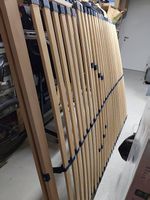 Lattenrost 140 x 200, Kopfteil aufstellbar, flexible Härte