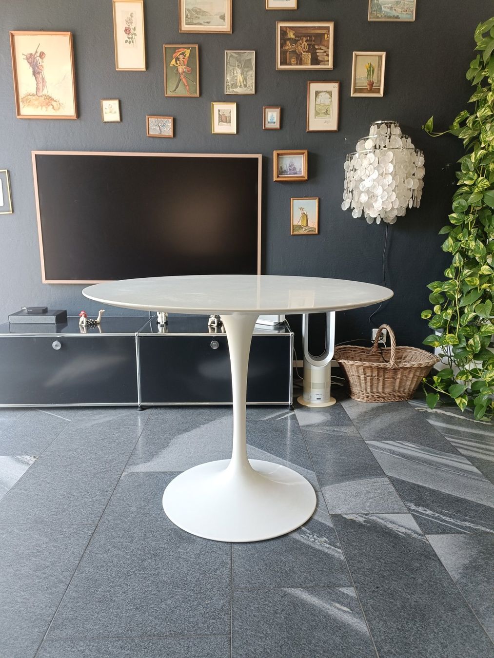 Knoll Tische: Knoll Saarinen Tisch – Gebraucht aus Schmitten FR von oldtimer82
