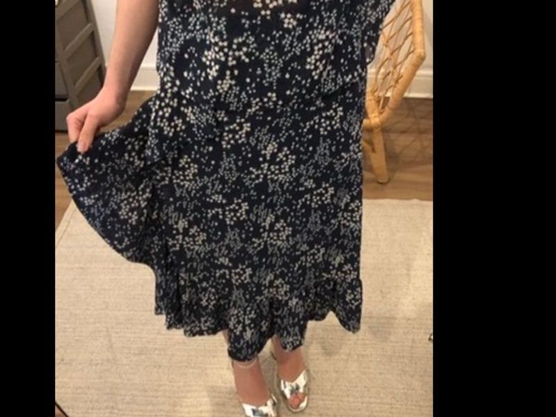 Michael Kors Gonne: Jupe midi à fleurs Michael Kors – Nuovo (secondo la descrizione) da Genève venduto da vic_s9c5 4