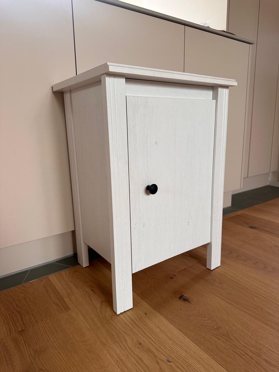 Tables de nuit: Nachttisch Holz Ikea – D'occasion à Winterthur par Niggi_a 1