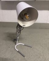 Moderne Tischlampe Weiss mit Stoffkabel
