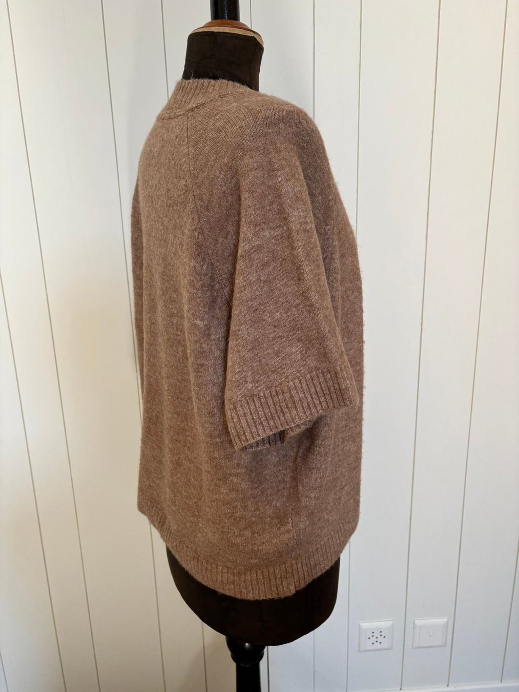 Maglioni & Felpe: Oversize Kurzarm Strickpullover camel braun - ca. Grösse XL – Usato da Kleinandelfingen venduto da Baba23 1
