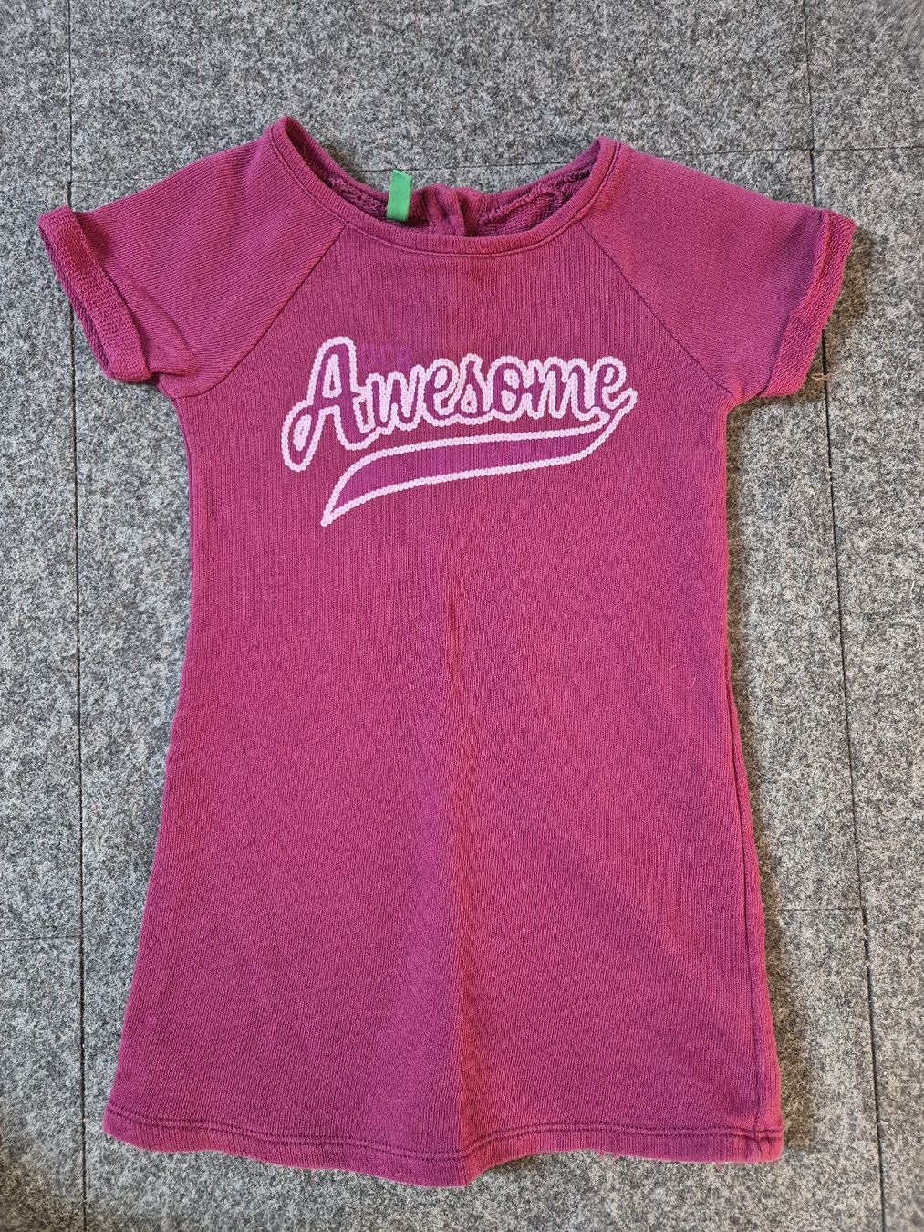 Benetton Vestiti & Gonne: Robe Benetton fille "Awesome" taille 110 – Usato da Yverdon-les-Bains venduto da somiou