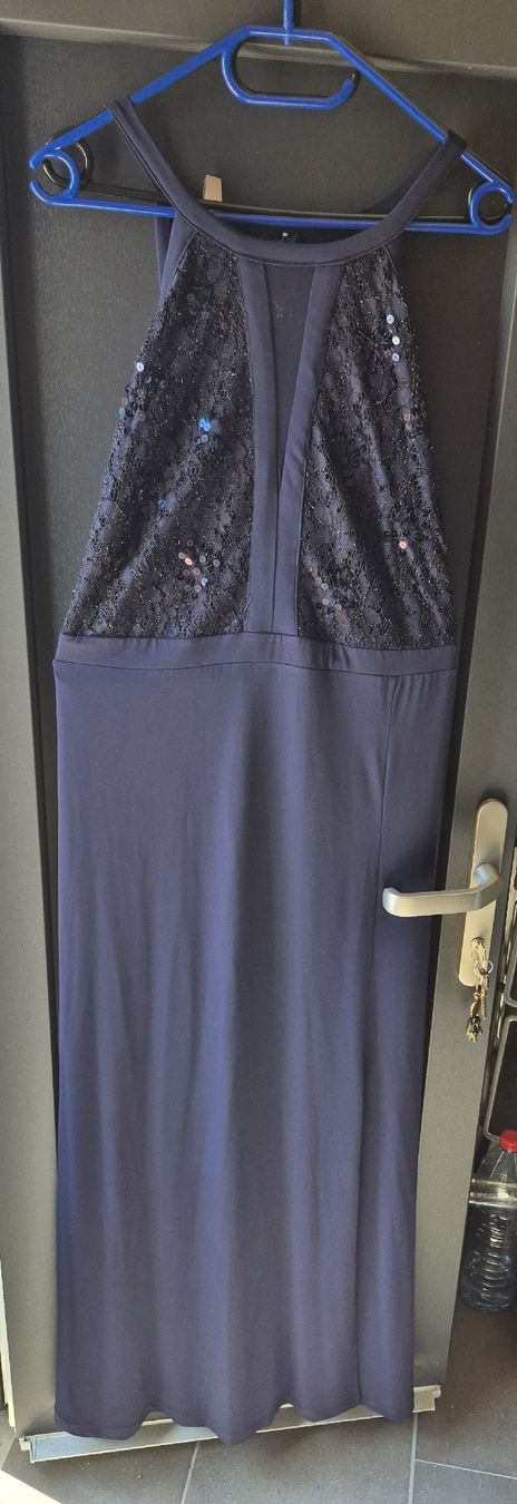 Vestiti: Kleid – Nuovo (secondo la descrizione) da Wislikofen venduto da Ana.Gomes 2