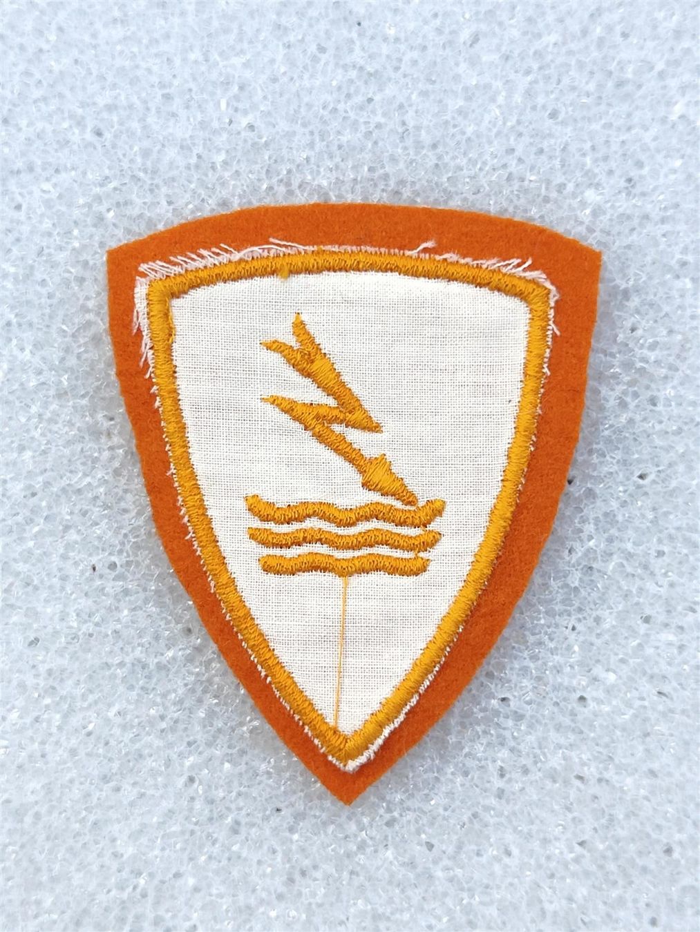 Placchette & Badge: Abzeichen Warndienst HD Ord. 1949 V2 – Usato da Bauma venduto da SwissMilitaria 1