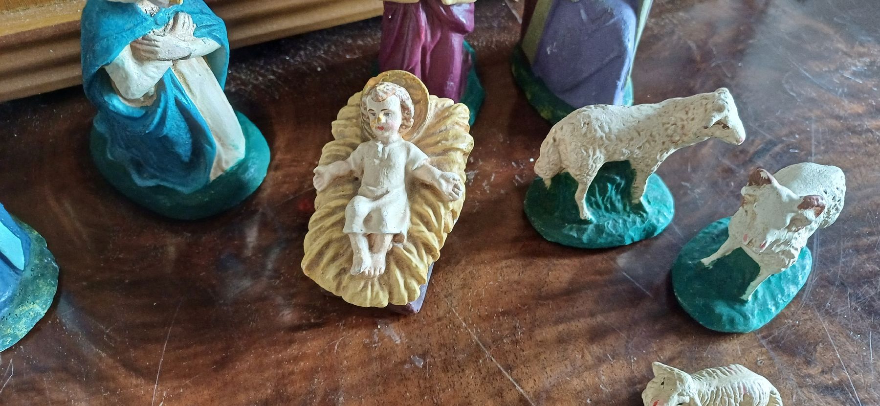 Figuren: Alte Krippenfiguren – Gebraucht aus Flawil von Pinkmalibu 1