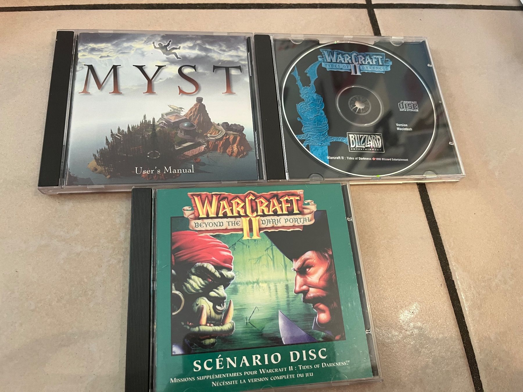Giochi: Vintage CD rom Myst War craft – Usato da Porrentruy venduto da Madamebovary