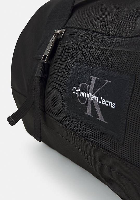 Calvin Klein Taschen: Calvin Klein Bag – Gebraucht aus Luzern von LilRaccoon 3