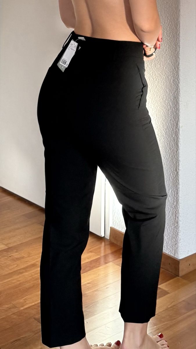 H&M Pantaloni: Black office trousers – Nuovo e nell'imballaggio originale da Zürich venduto da eli_t8nw 4
