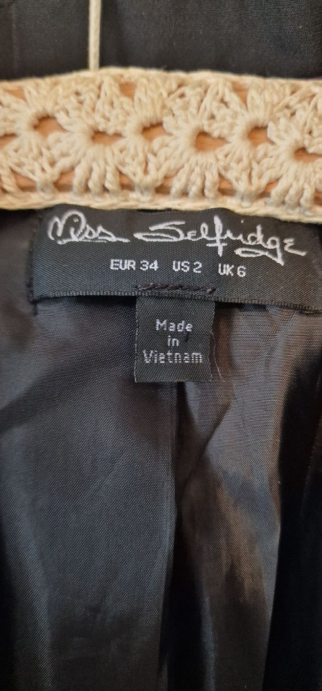 Completi & Tailleur: Miss Selfridge Blazer, Grösse 34, Schwarz – Usato da Romanshorn venduto da REALJessiB 2