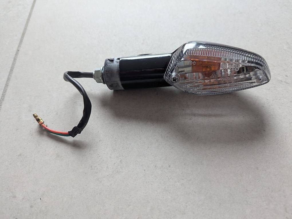 Alle Motorradersatzteile: Honda Orginal CBR250R Blinker (Neu) – Gebraucht aus Aadorf von ali_v2bk 1