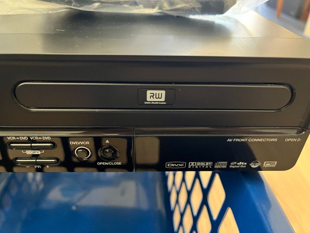 VHSDVD Combo Gerät Recorder inkl. Überspielen Daewoo Kaufen auf Ricardo