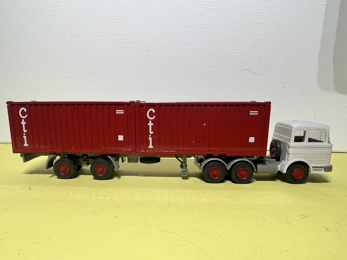 Wiking Voitures modèles: 2 x Wiking Containerlaster in 1/87 – Neuf (Voir description) à Weinfelden par Kammerflimmern 7