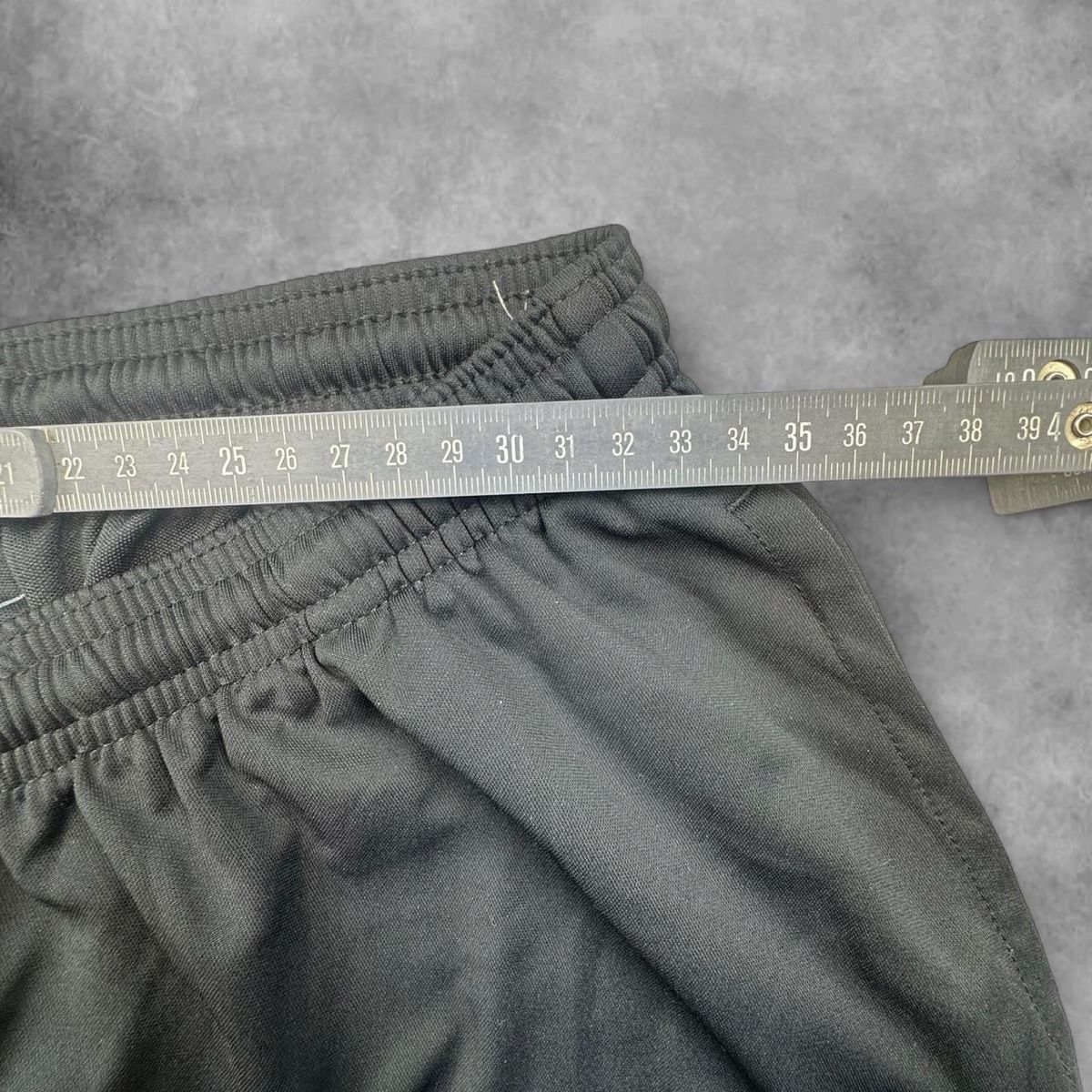 Nike Pantalons: Nike sweatpants black – D'occasion à Erlinsbach SO par TogaResell 7
