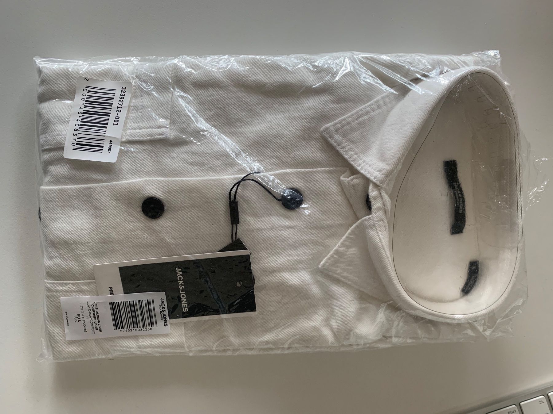Giacche: Jack & Jones, Jeansjacke/hemd weiss – Nuovo e nell'imballaggio originale da Zug venduto da meryamb 4