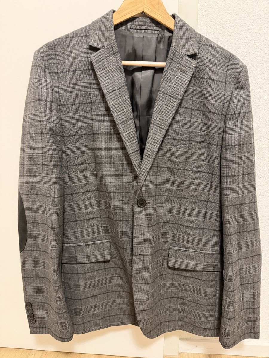 H&M Completi, tute sportive e funzionali: H&M Sakko Grösse 50 – Usato da Weinfelden venduto da Rocketman02