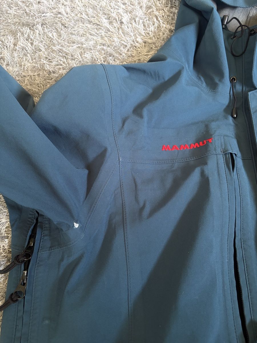 Mammut Giacche: Mammut GORE-TEX Jacket - Men's L – Difettoso da Brislach venduto da edu_t6pq 4