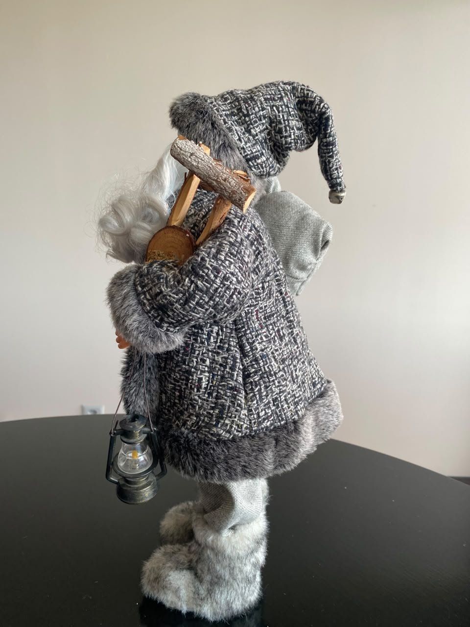Tutte le decorazioni: Weihnachtsfigur Samichlaus grau mit Laterne – Usato da Zumikon venduto da pat_m55d 2