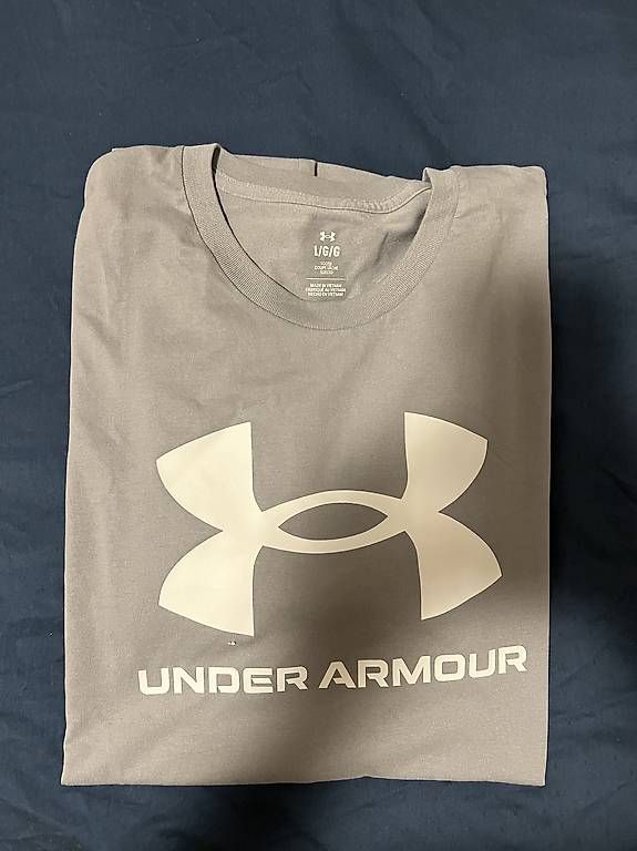 T-shirt: T shirt Under Armour L – Usato da Viganello venduto da bia_x25w