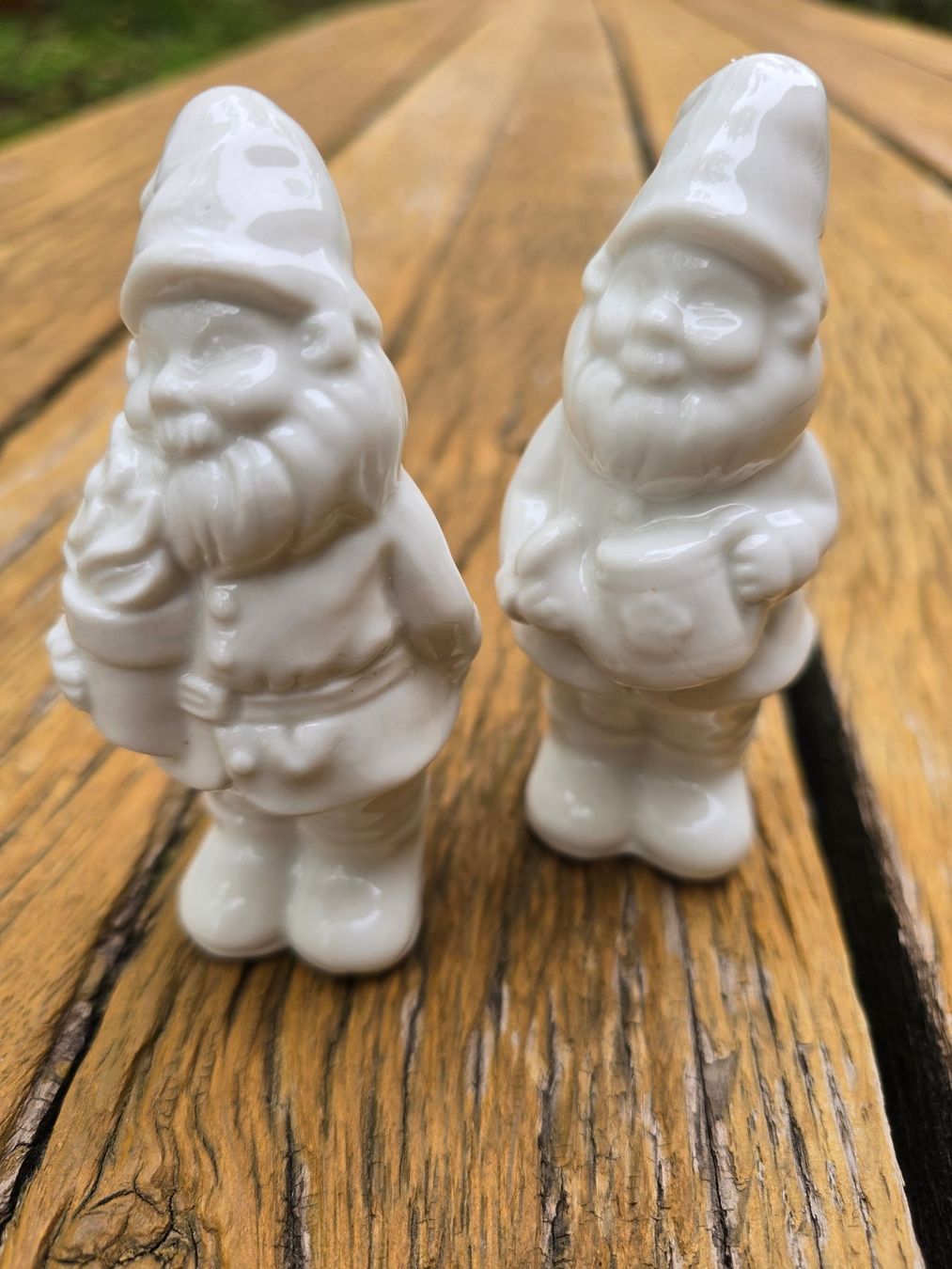 Statuette: Keramik: 2 Figuren weiss – Nuovo (secondo la descrizione) da Romanshorn venduto da Rachacha 1
