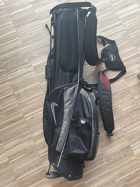 Nike Taschen: Nike Golfbag – Gebraucht aus Bern von mia_8nfn 2