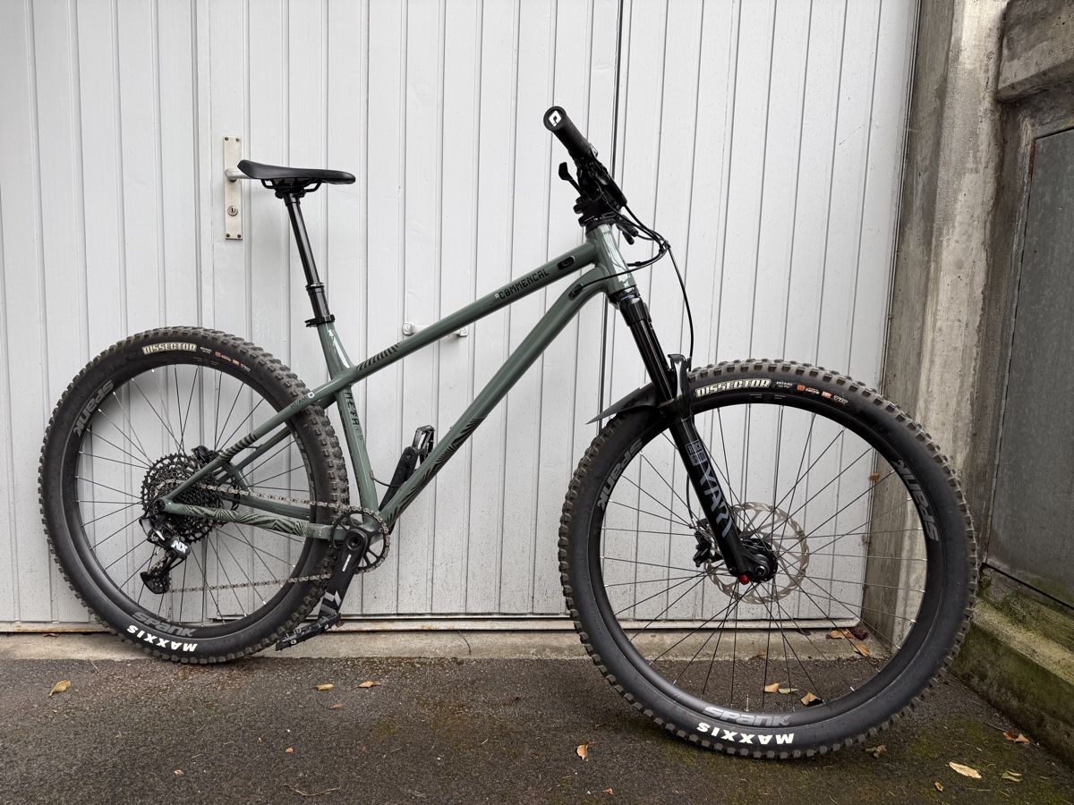 Commencal Velos: Commencal Meta HT AM Essential Keswick green – Gebraucht aus Buchrain von Jasikistler 1
