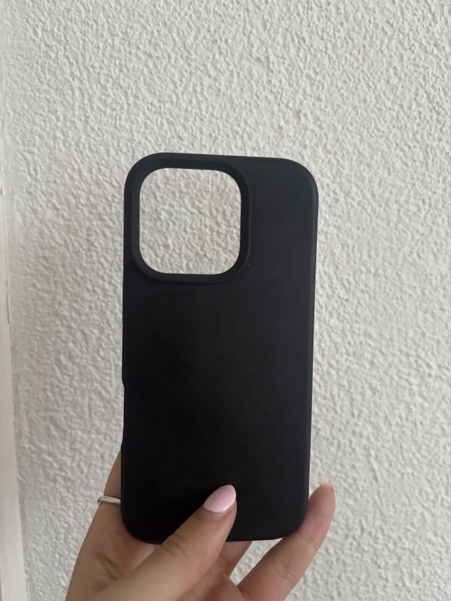 Covers & Schutzfolien: Sleek Black 17 iPhone Case – Neu (gemäss Beschreibung) aus Zürich von Rochfordevelyn 1