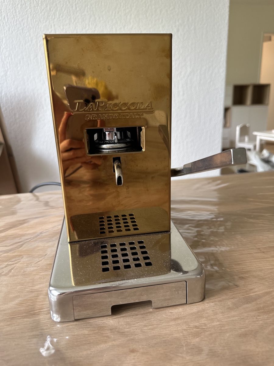 La Piccola Kaffeemaschinen & Espressomaschinen: La Piccola Kaffeemaschine gold – Gebraucht aus Bülach von