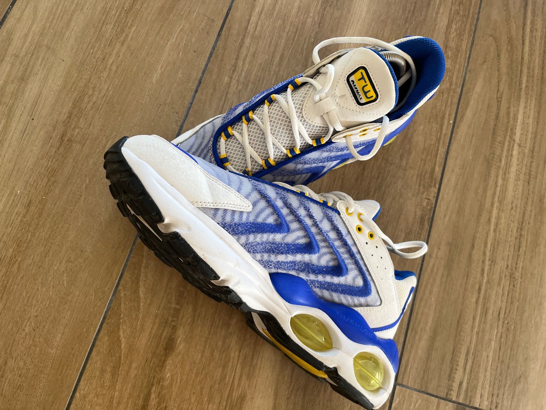 Nike Scarpe da uomo: Sneakers – Usato da Faoug venduto da metropark
