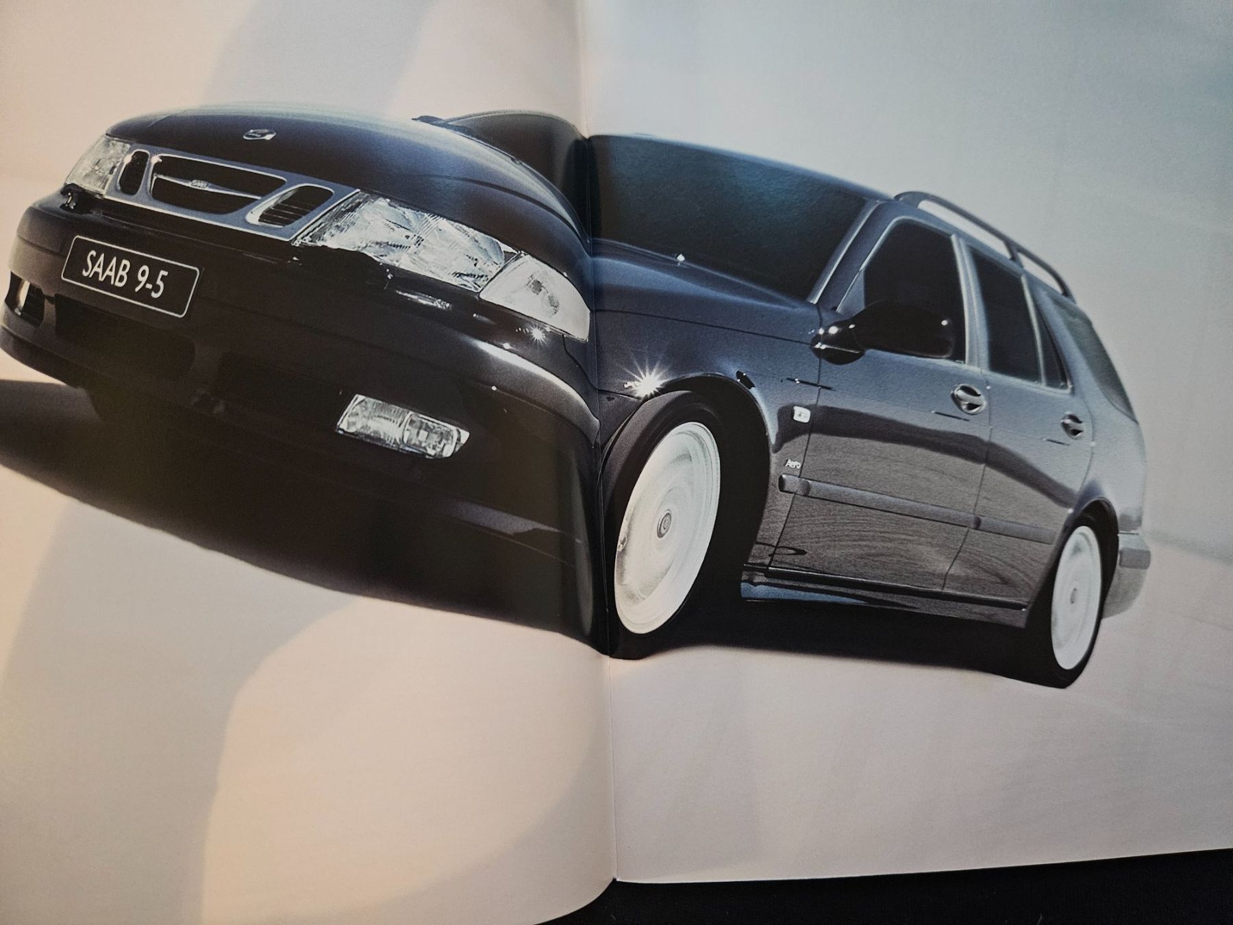 Saab Dokumente: Saab 95 Combi  Prospekt 2001  xa – Gebraucht aus Flawil von sr1_f6st 2