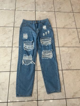Damen Jeans im Destroyed-Look