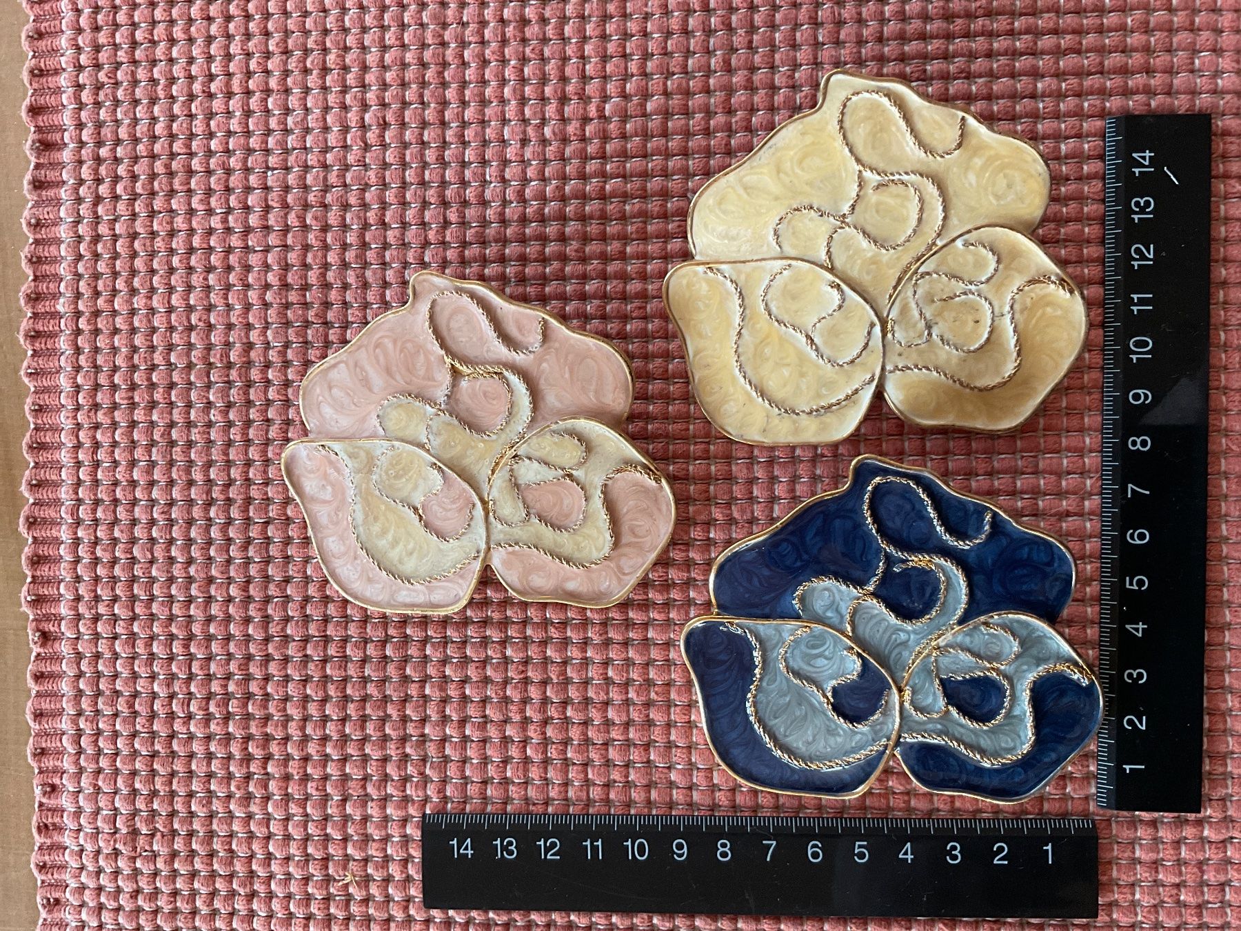 Fibbie per cinture: 3 Gürtelschnallen Blumen – Usato da Rümlang venduto da euqinom16