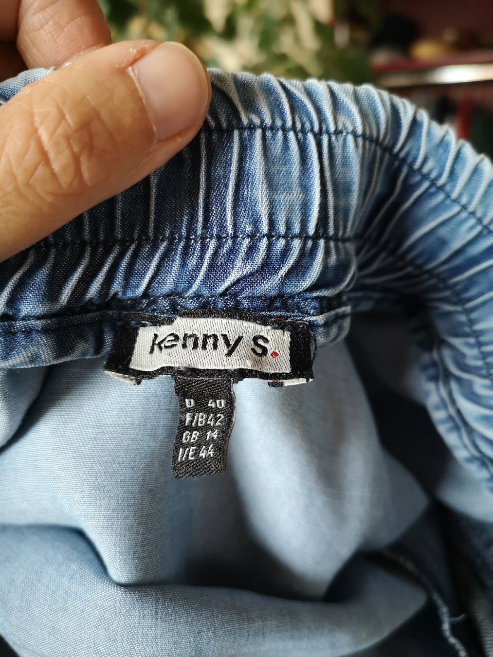 Jupes: Jupe en jean originale et confortable, taille L – D'occasion à Fresens par nat_n8xd 6