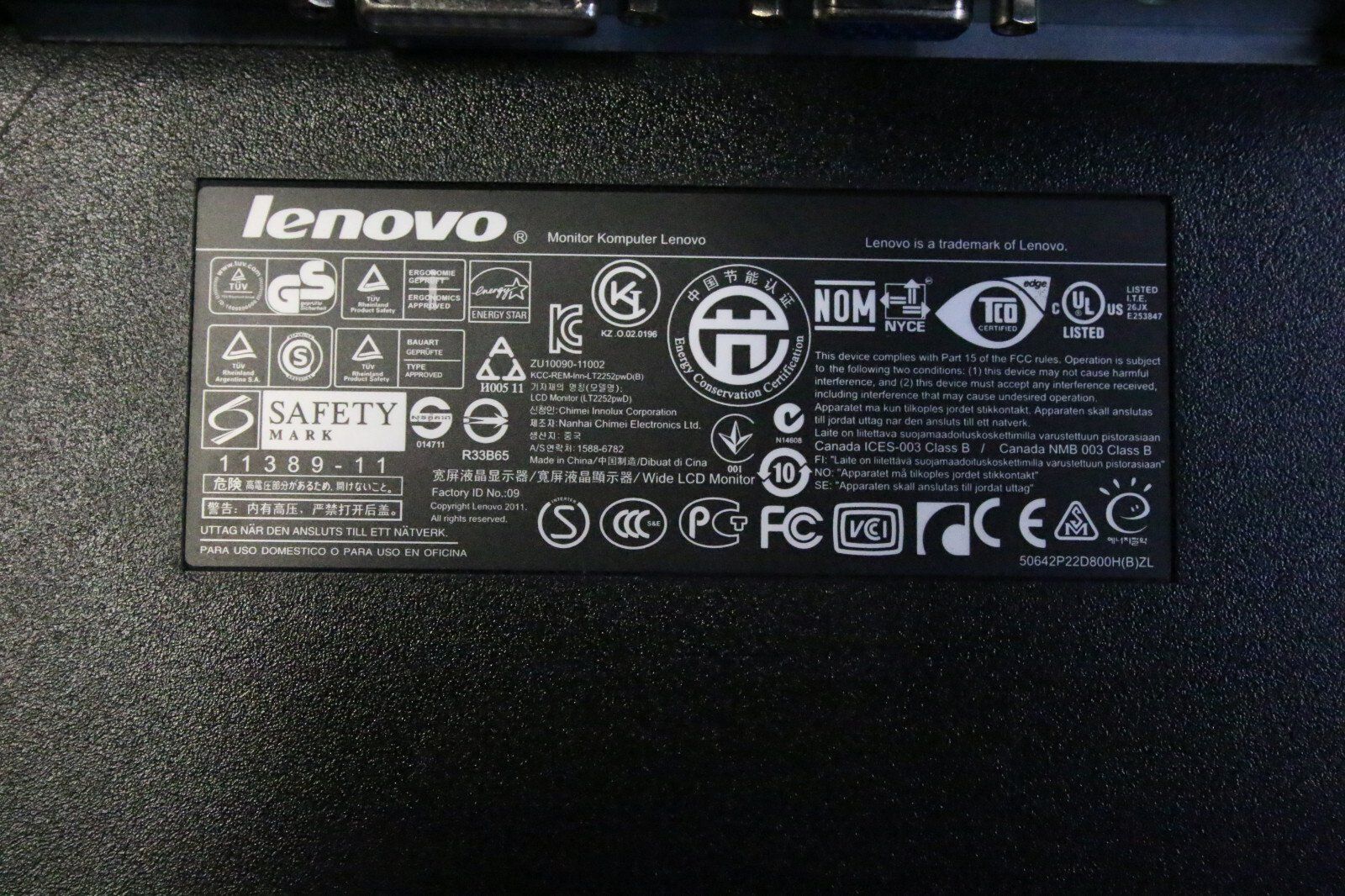 Lenovo Monitor: Monitor LCD Lenovo ThinkVision LT2252PWD 22'' VGA DVI DP – Usato da Schaffhausen venduto da lucaalessandro 3