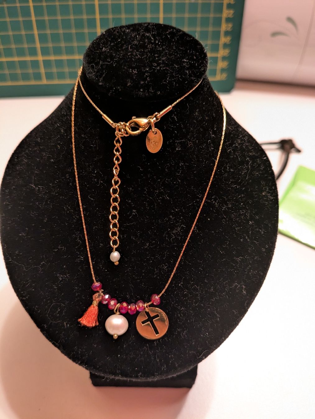 Catenine: collier – Nuovo (secondo la descrizione) da Vionnaz venduto da MarinaMGB